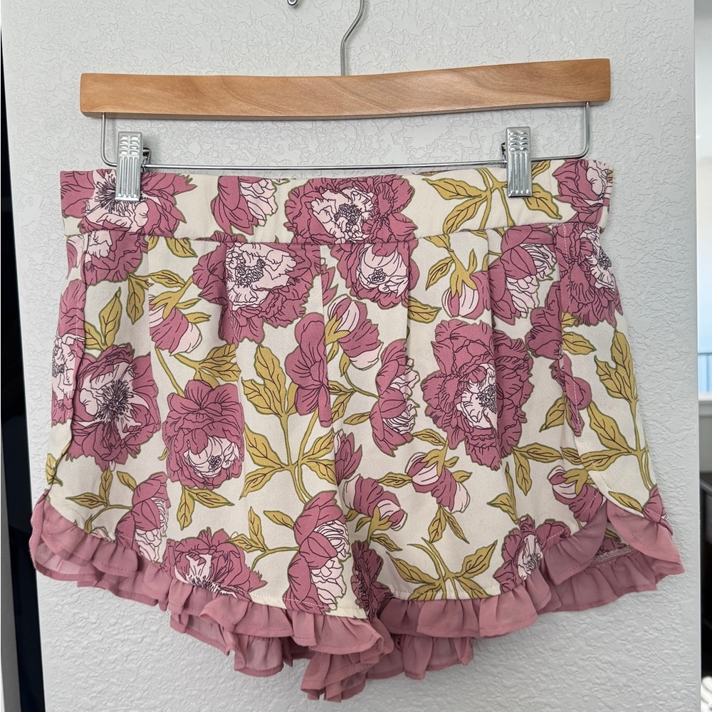 Leith Pink Floral Ruffle Skort on Cream